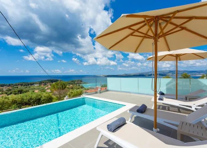 Villa Lassi Illios *