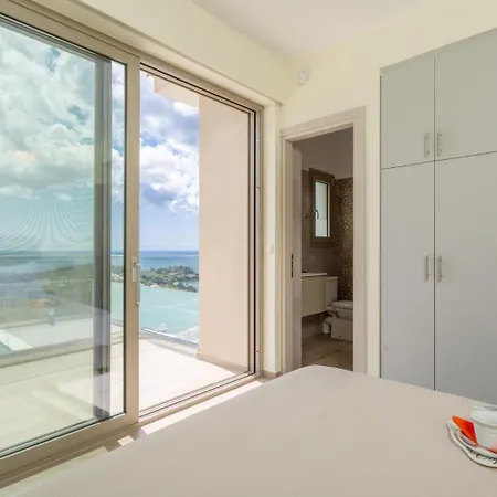 Lassi Illios Argostoli (Kefalonia)